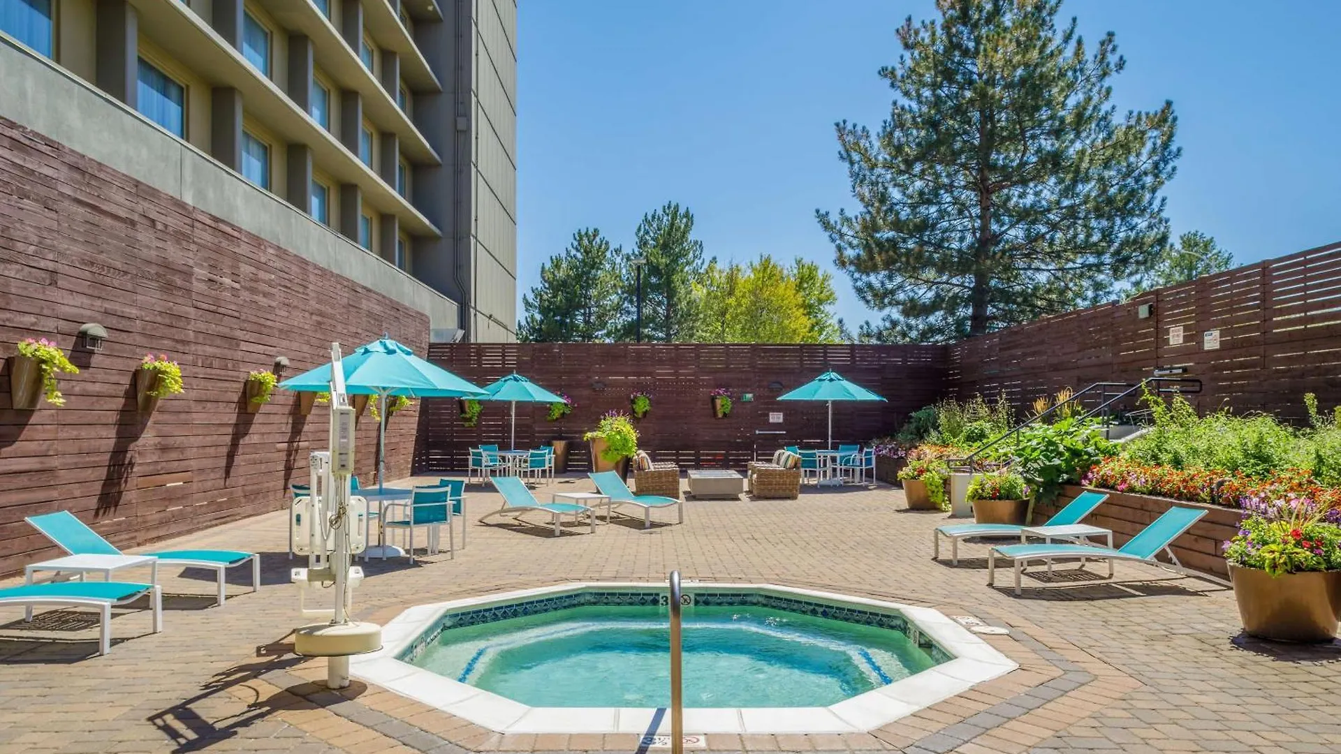 Doubletree By Hilton Hotel Denver 4*,