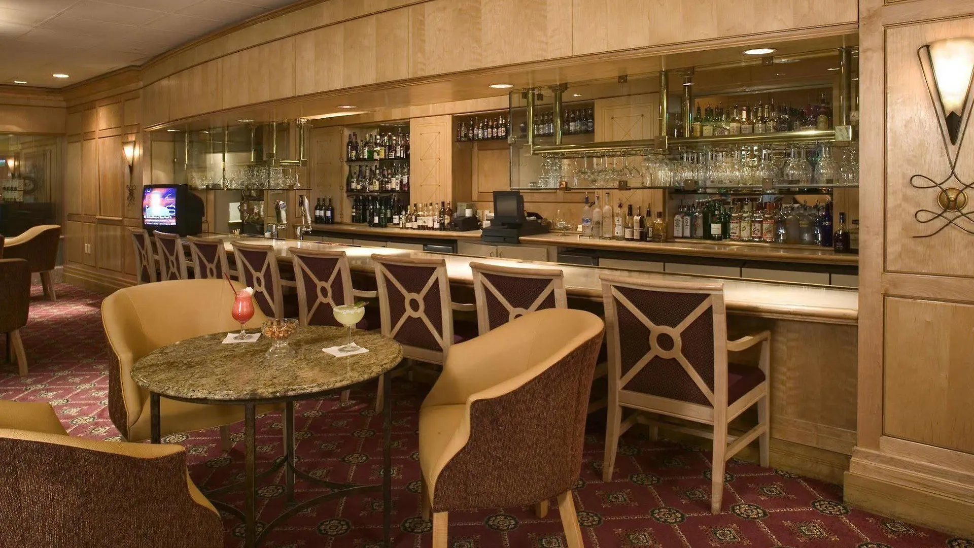 Doubletree By Hilton Hotel Denver