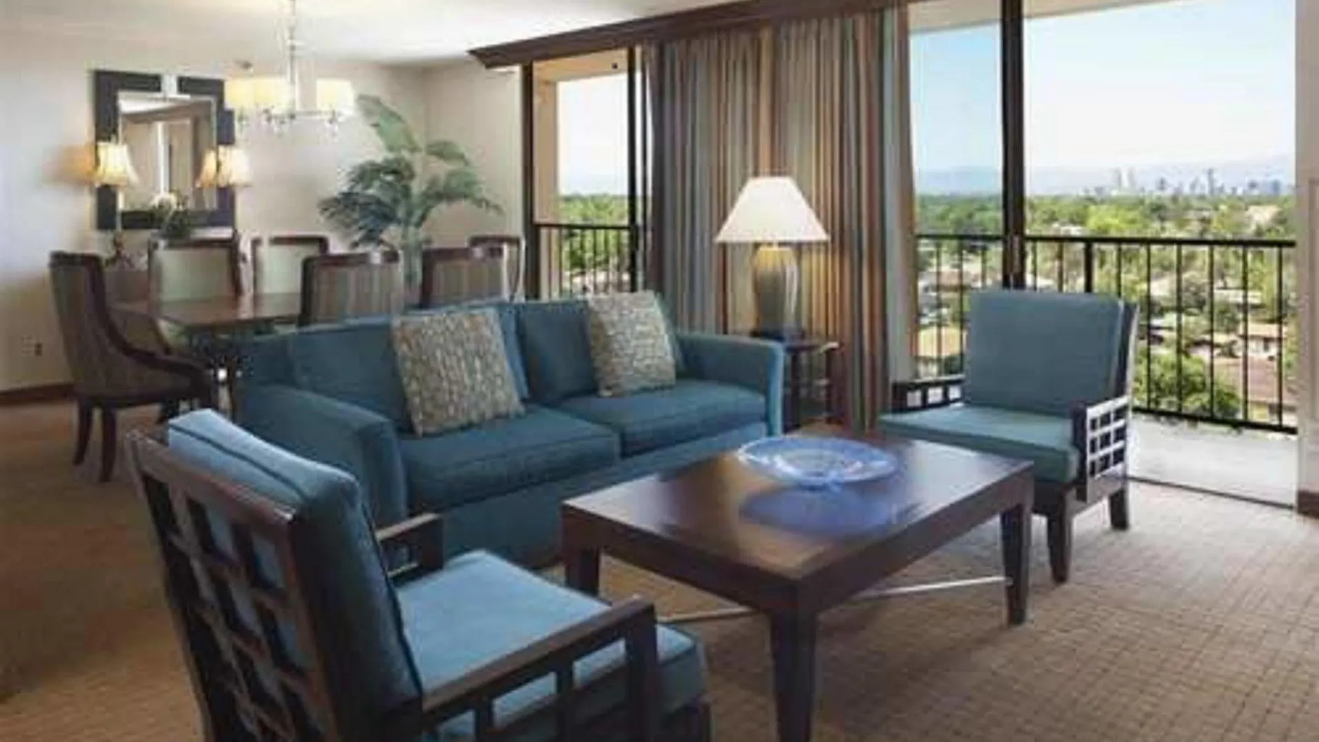 Doubletree By Hilton Hotel Denver